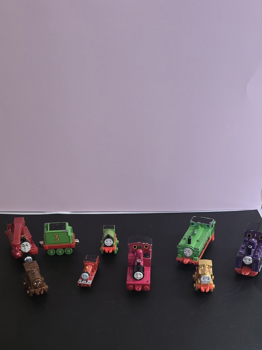 Thomas & Friends Mini Train Pieces - 9 Multicolor